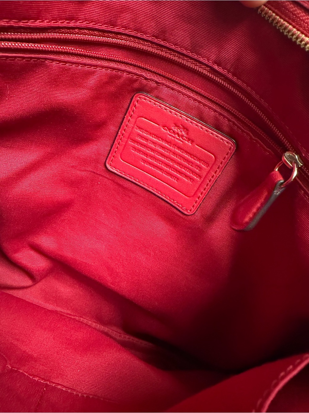 Coach Signature Canvas File Crossbody Bag in Khaki/Classic Red, model F36378 - Picture 6 of 13